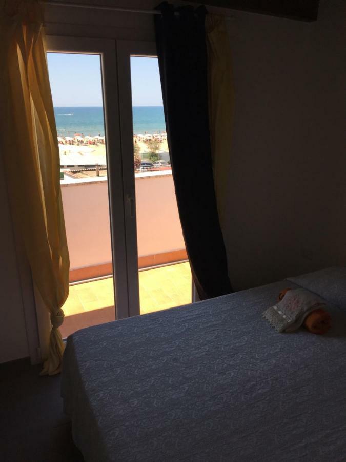 La Casa Di Leila Appartement Passoscuro Buitenkant foto